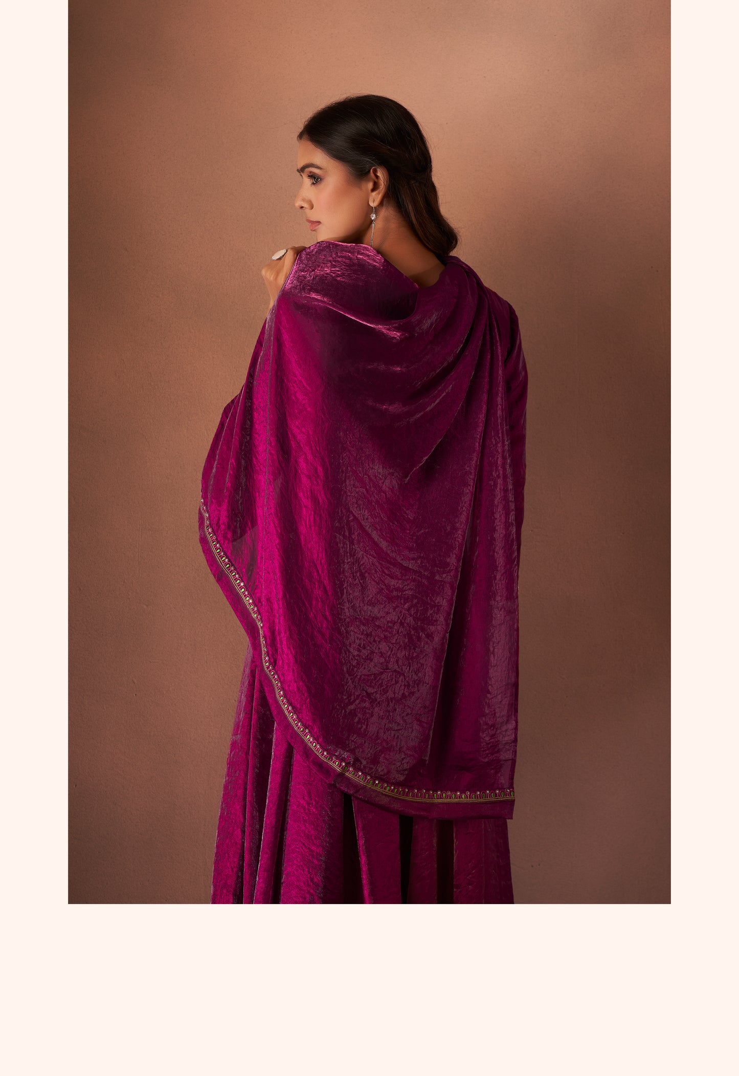 chamak – berry wine
