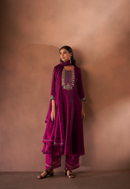 Chamak – Berry Wine