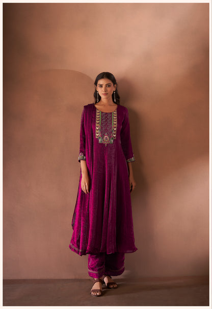 Chamak – Berry Wine